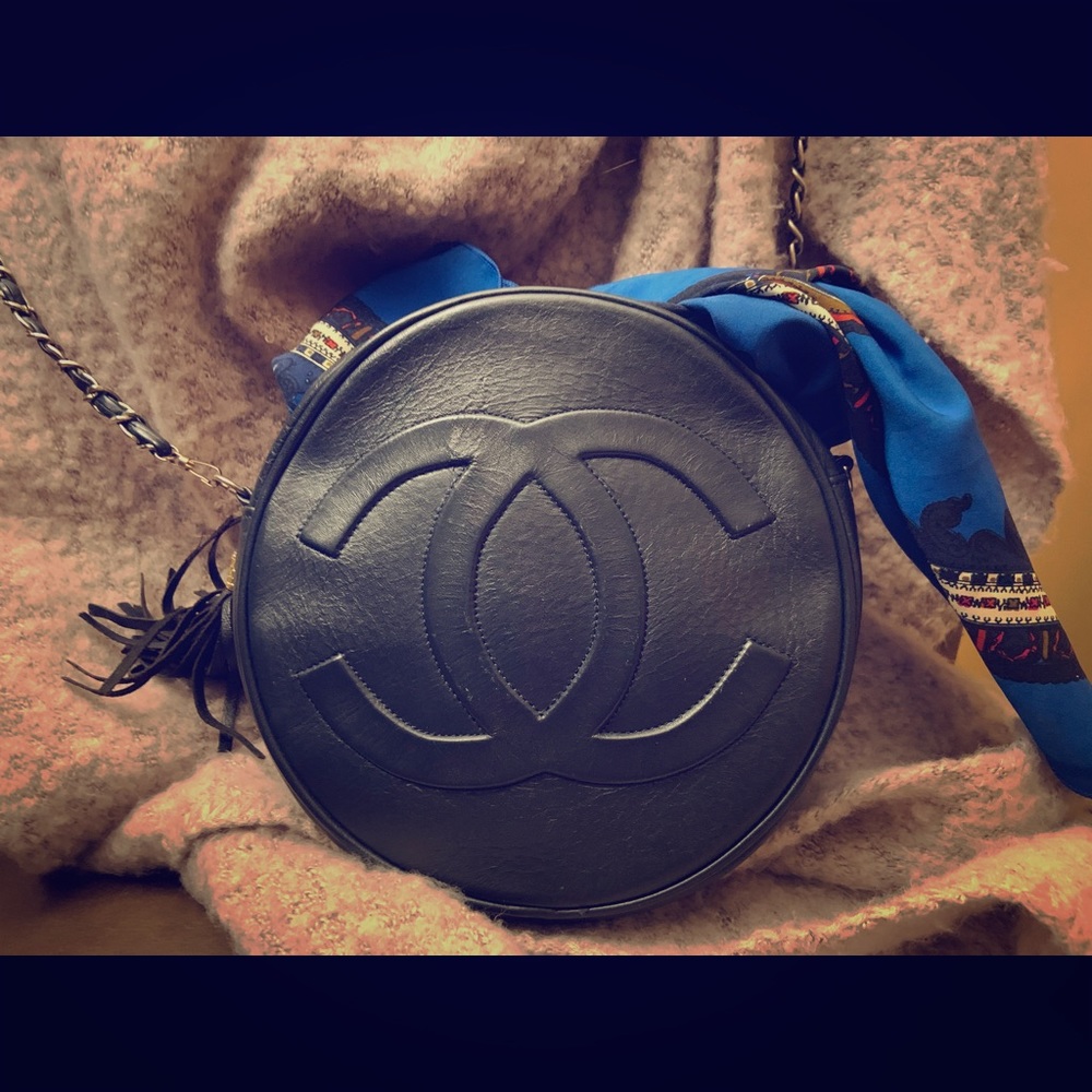 Cute vintage crossbody